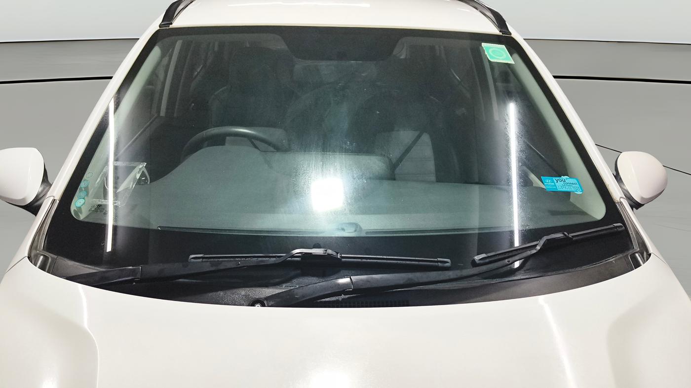 2022 Hyundai GRAND I10 NIOS ASTA 1.2 KAPPA VTVT, Petrol, Manual, 74,364 km, Front Windshield