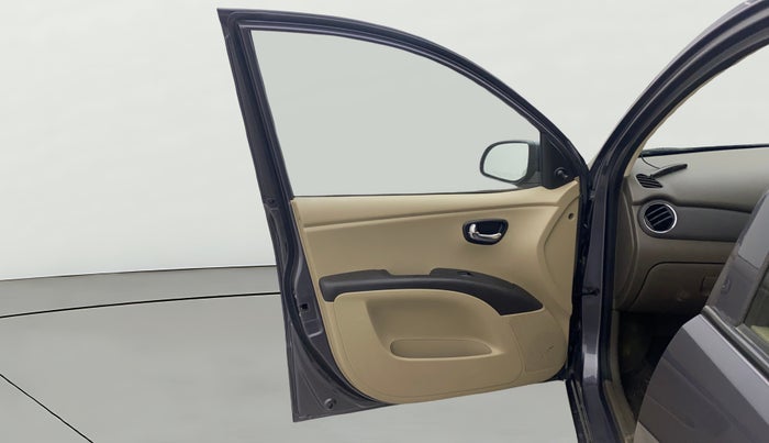 2014 Hyundai i10 SPORTZ 1.1, Petrol, Manual, 28,564 km, LHS Front Door