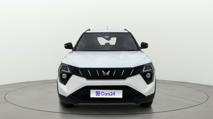 2024 Mahindra XUV 3XO AX5 1.5 Turbo Diesel Autoshift Plus, Diesel, Automatic, 29,756 km, Front