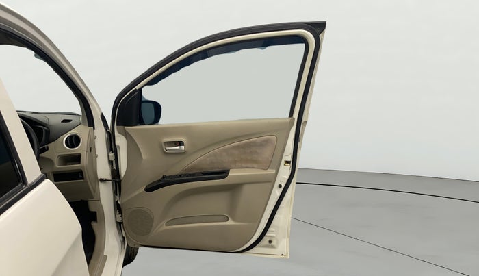 2016 Maruti Celerio ZXI, Petrol, Manual, 33,550 km, RHS Front Door