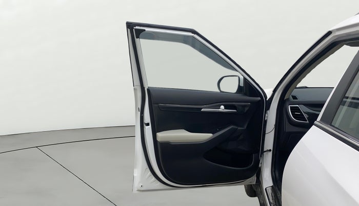 2021 KIA SELTOS HTK PLUS 1.5 IMT, Petrol, Manual, 17,083 km, LHS Front Door