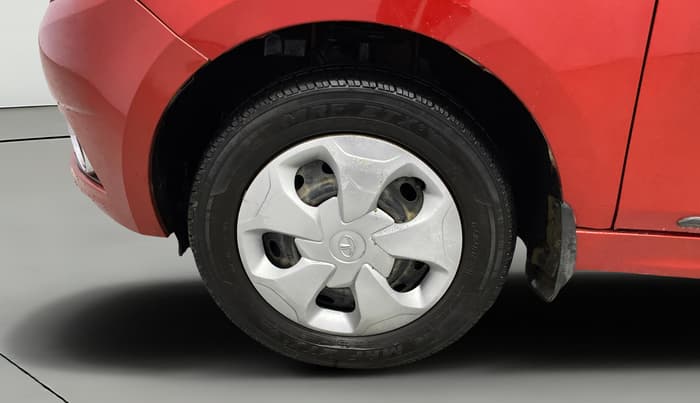 2018 Tata Tiago XZ PETROL, Petrol, Manual, 65,737 km, Left Front Wheel