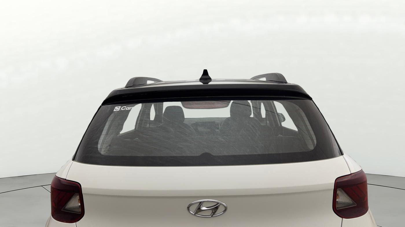 2021 Hyundai VENUE S+ 1.2, Petrol, Manual, 48,136 km, Rear Windshield