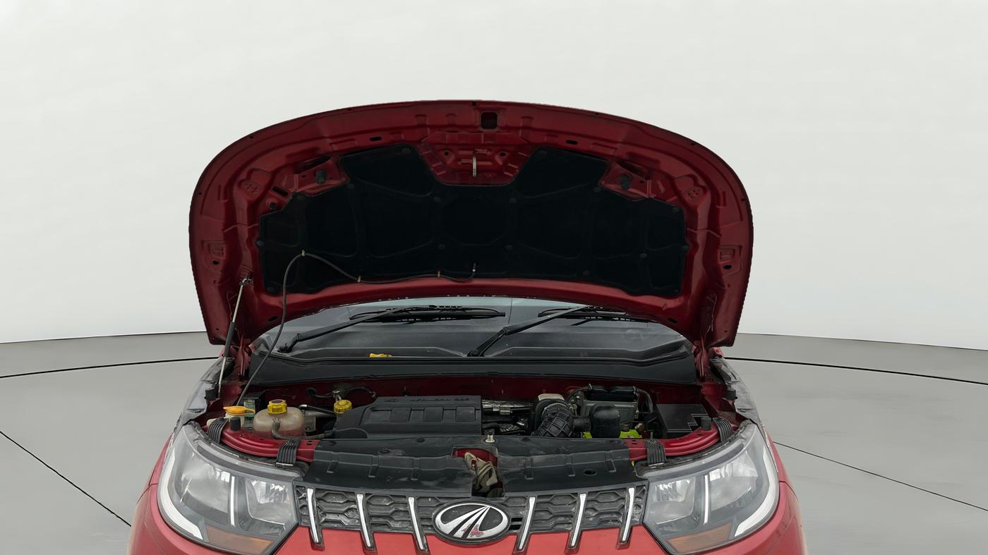 2018 Mahindra KUV 100 NXT K6+ P 6 STR, Petrol, Manual, 68,665 km, Open Bonet