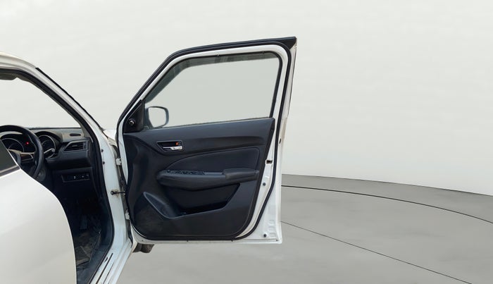 2021 Maruti Swift VXI, Petrol, Manual, 1,24,239 km, RHS Front Door