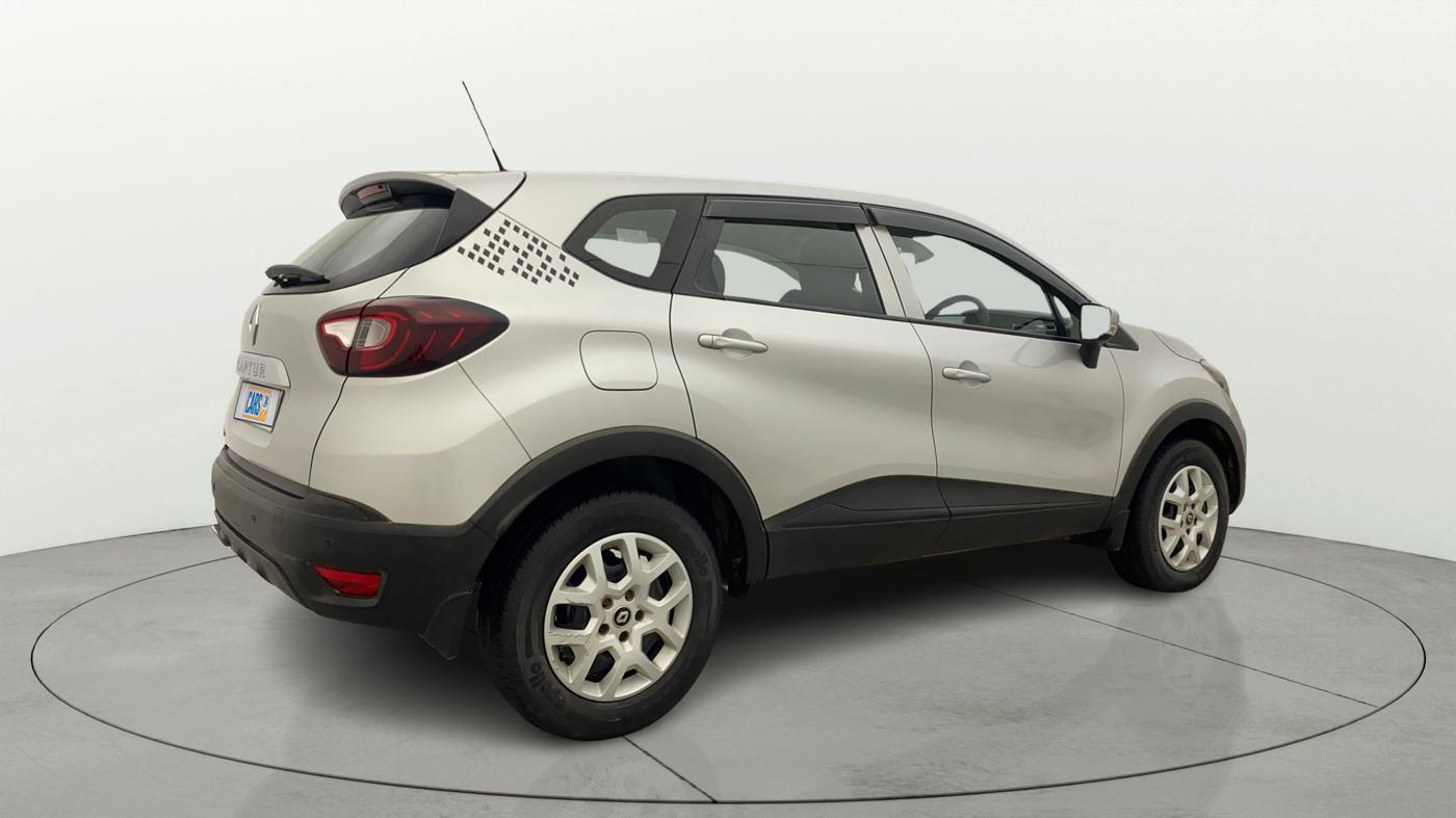 2018 Renault Captur RXE PETROL, Petrol, Manual, 22,704 km, Right Back Diagonal