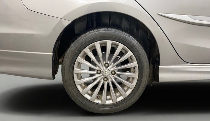 2017 Maruti Ciaz S 1.4 MT PETROL, Petrol, Manual, 71,051 km, Right Rear Wheel