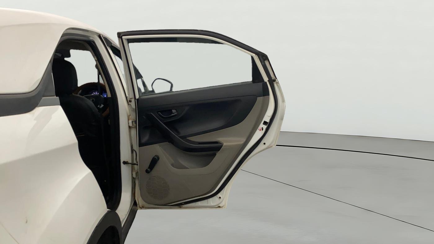 2018 Tata NEXON XE PETROL, Petrol, Manual, 1,13,590 km, RHS Rear Door