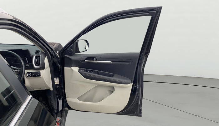 2023 KIA SONET HTX 1.5D IMT, Diesel, Manual, 39,229 km, RHS Front Door