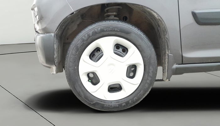 2020 Maruti S PRESSO VXI+, Petrol, Manual, 33,240 km, Left Front Wheel