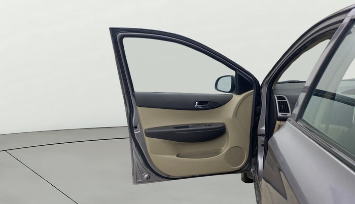 2014 Hyundai i20 SPORTZ 1.2, Petrol, Manual, 50,817 km, LHS Front Door