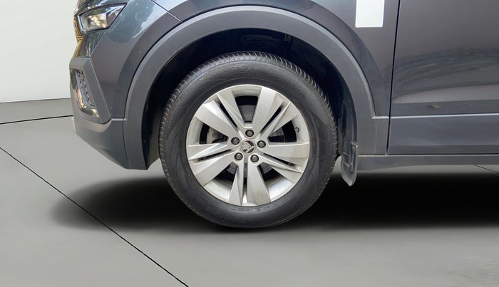 2022 Skoda KUSHAQ AMBITION 1.0L TSI MT, Petrol, Manual, 16,171 km, Left Front Wheel