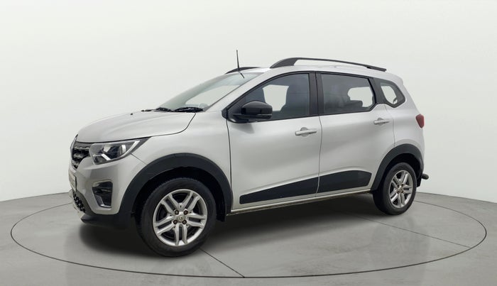 2022 Renault TRIBER RXZ, Petrol, Manual, 19,954 km, Left Front Diagonal