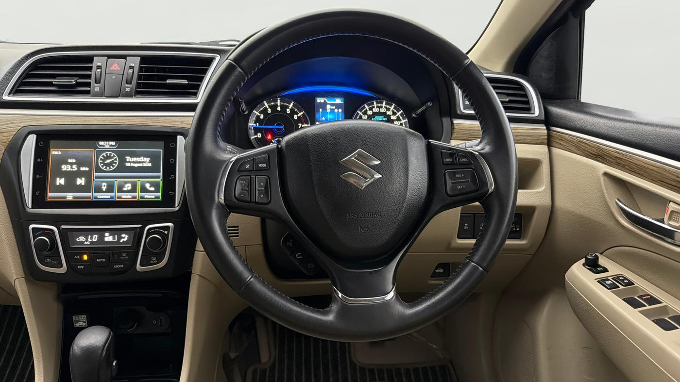 2024 Maruti Ciaz ALPHA  AT 1.5 SHVS PETROL, Petrol, Automatic, 42,080 km, Steering Wheel Close Up