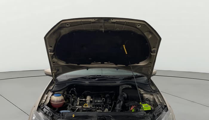 2016 Volkswagen Vento COMFORTLINE 1.2 TSI AT, Petrol, Automatic, 1,18,221 km, Open Bonet