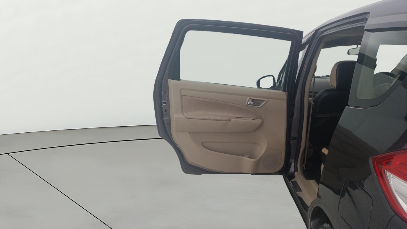 2014 Maruti Ertiga ZXI, Petrol, Manual, 1,22,203 km, LHS Rear Door
