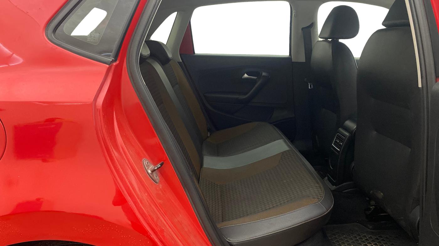 2018 Volkswagen Polo HIGHLINE PLUS 1.0 16 ALLOY, Petrol, Manual, 79,434 km, Right Side Rear Door Cabin