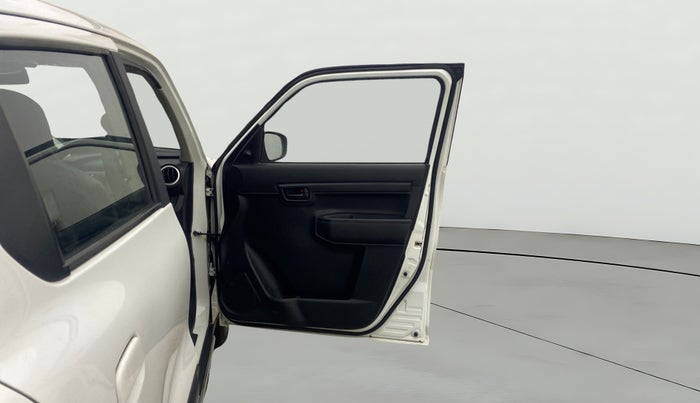 2021 Maruti S PRESSO VXI+, Petrol, Manual, 12,019 km, RHS Front Door