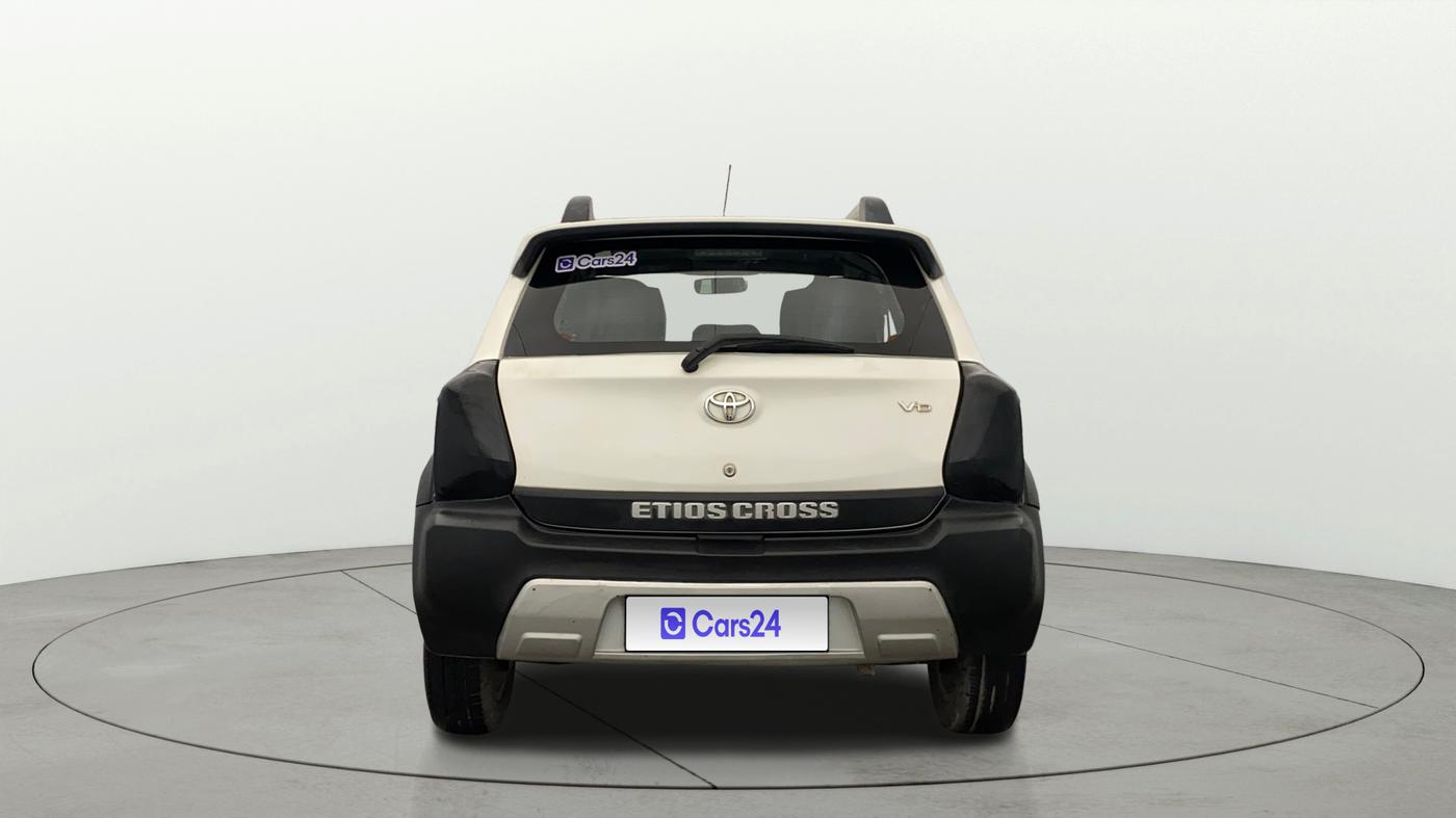 2017 Toyota Etios CROSS 1.4 VD, Diesel, Manual, 1,18,957 km, Back/Rear