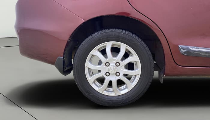 2013 Honda Amaze 1.2L I-VTEC VX, CNG, Manual, 59,221 km, Right Rear Wheel