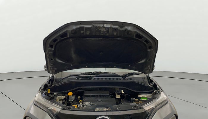 2022 Tata PUNCH PURE MT, Petrol, Manual, 56,413 km, Open Bonet