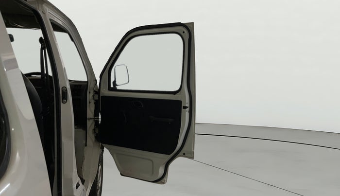 2019 Maruti Eeco 5 STR WITH A/C+HTR, Petrol, Manual, 40,669 km, RHS Front Door