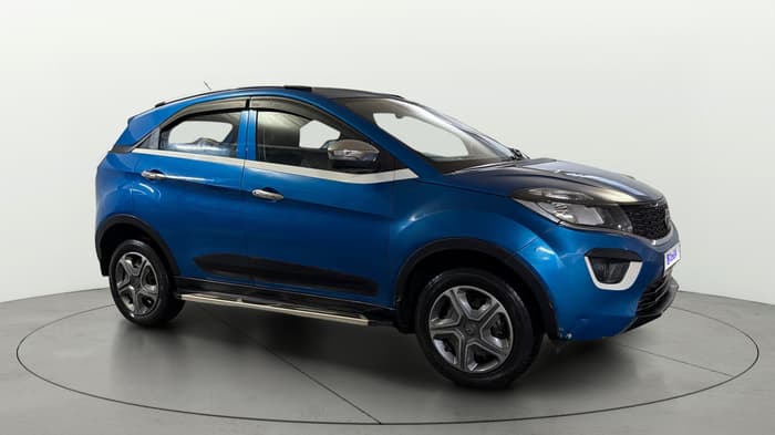 2018 Tata NEXON XM PETROL, Petrol, Manual, 24,982 km, Right Front Diagonal