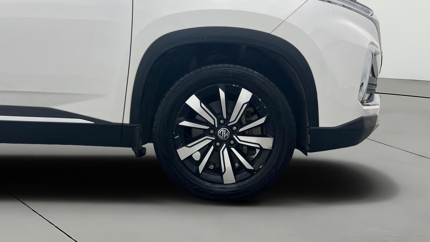 2019 MG HECTOR SHARP 1.5 DCT PETROL, Petrol, Automatic, 55,401 km, Right Front Wheel