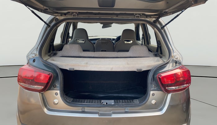 2017 Mahindra Kuv100 K4 6 STR, Petrol, Manual, 91,898 km, Boot Open Zoomed View