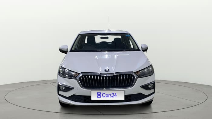 2024 Skoda SLAVIA AMBITION 1.0L TSI MT, Petrol, Manual, 8,675 km, Front