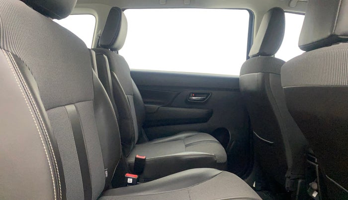 2020 Maruti XL6 ZETA AT, Petrol, Automatic, 11,644 km, Right Side Rear Door Cabin