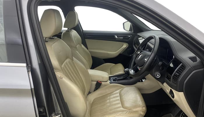 2023 Skoda Kodiaq L&K, Petrol, Automatic, 26,207 km, Right Side Front Door Cabin