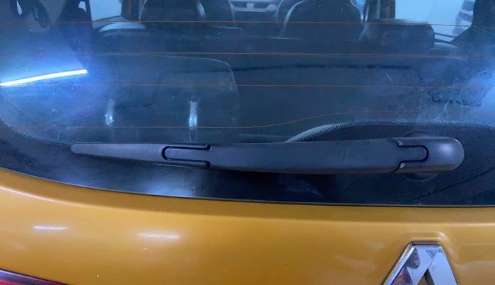 2019 Renault TRIBER RXZ, Petrol, Manual, 33,982 km, Rear Wiper