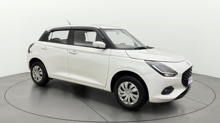 2026 Maruti Swift VXI 1.2L CNG, CNG, Manual, 33,851 km, Right Front Diagonal