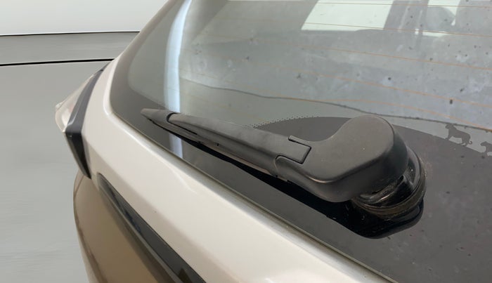 2022 Tata NEXON XZA PLUS (PREMIUM) DIESEL JET, Diesel, Automatic, 58,990 km, Rear Wiper