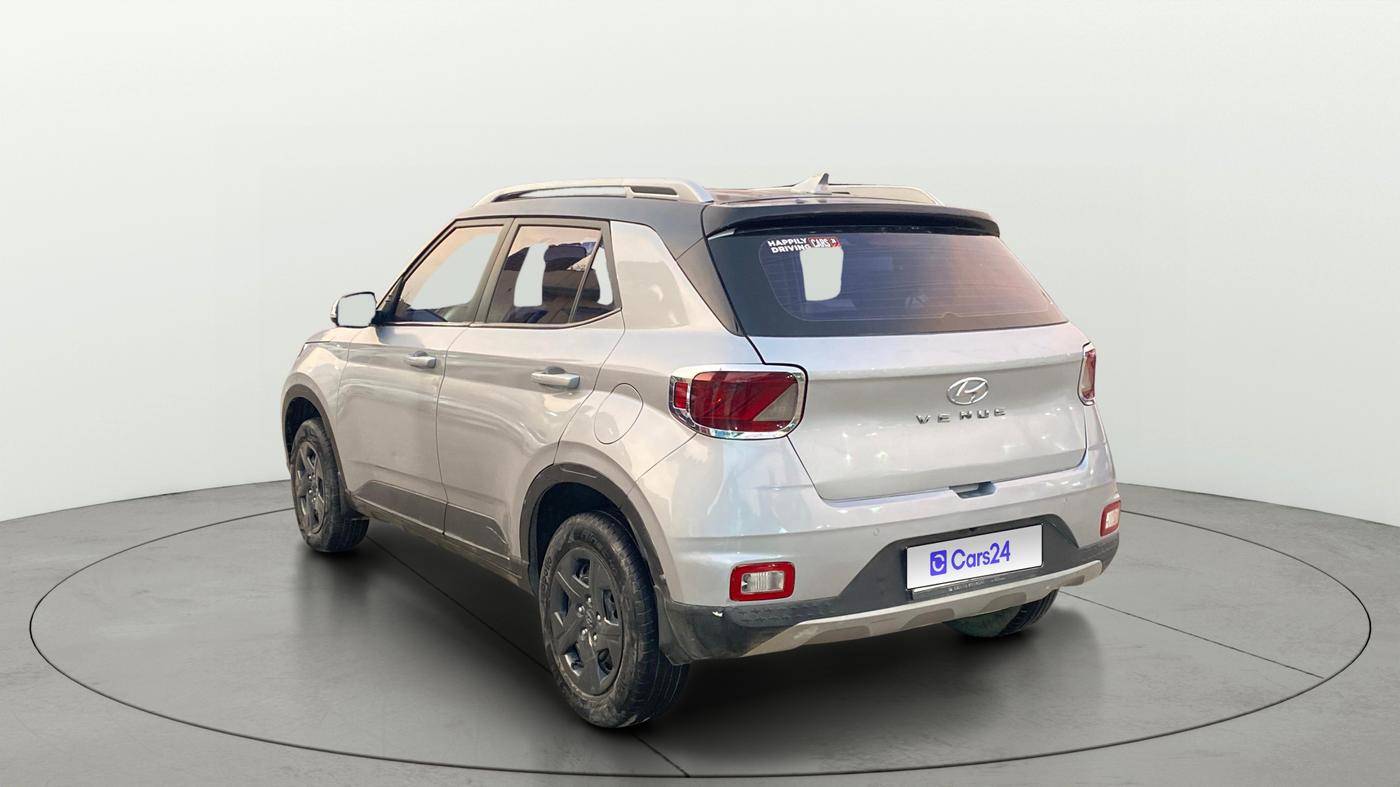 2021 Hyundai VENUE S+ 1.2, Petrol, Manual, 34,021 km, Left Back Diagonal