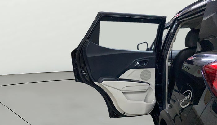 2022 Mahindra XUV300 W8 1.2 PETROL, Petrol, Manual, 41,305 km, LHS Rear Door