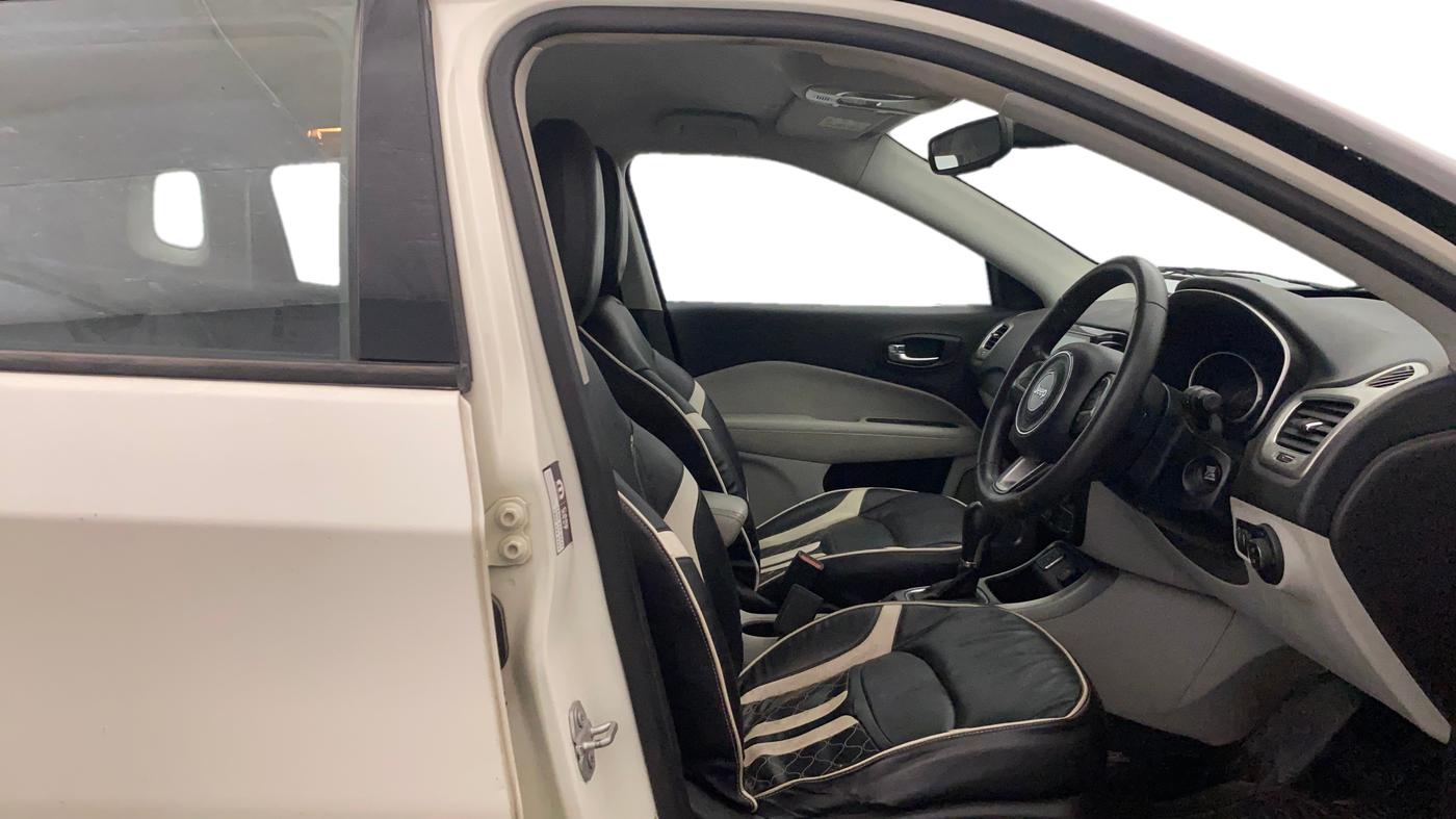 2020 Jeep Compass LONGITUDE PLUS 1.4 PETROL AT, Petrol, Automatic, 76,215 km, Right Side Front Door Cabin