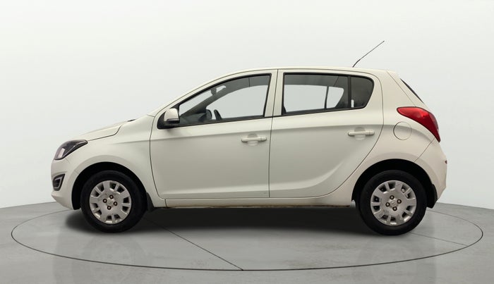 2013 Hyundai i20 MAGNA 1.2, Petrol, Manual, 73,411 km, Left Side