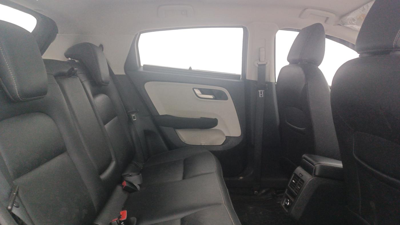 2021 Tata ALTROZ XZ PLUS DIESEL, Diesel, Manual, 45,025 km, Right Side Rear Door Cabin