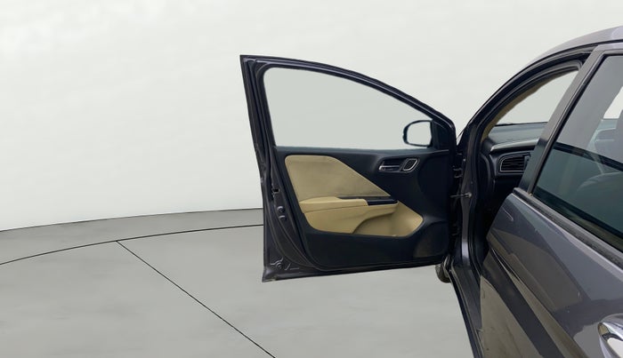 2017 Honda City 1.5L I-VTEC V MT, Petrol, Manual, 1,04,917 km, LHS Front Door