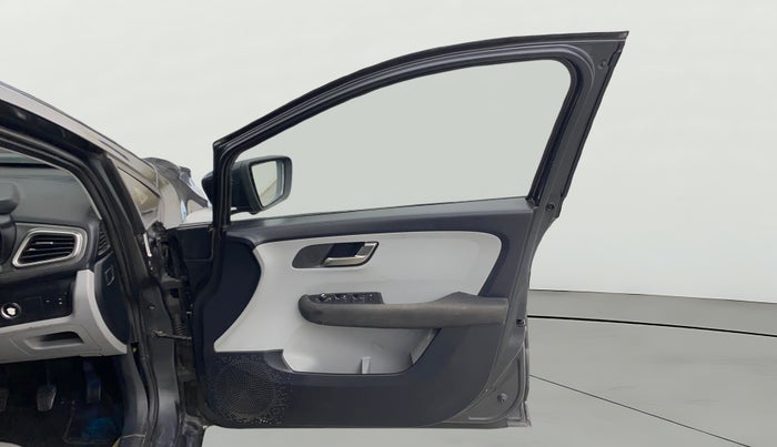 2020 Tata ALTROZ XZ PETROL, Petrol, Manual, 87,380 km, RHS Front Door