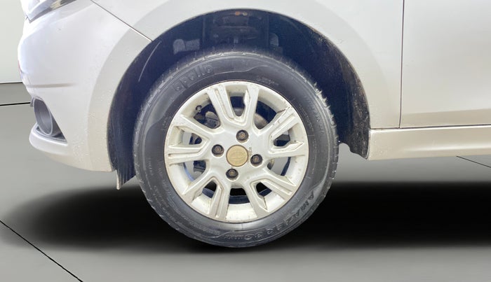 2016 Tata Tiago XZ PETROL, Petrol, Manual, 58,494 km, Left Front Wheel