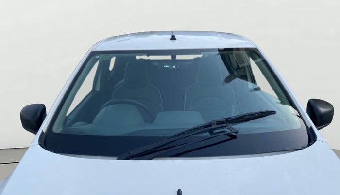 2020 Renault Kwid RXT 0.8, Petrol, Manual, 25,067 km, Front Windshield