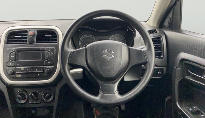 2022 Maruti Vitara Brezza LXI, Petrol, Manual, 13,508 km, Steering Wheel Close Up