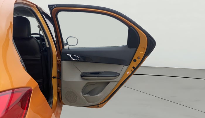 2018 Tata Tiago XZ PETROL, Petrol, Manual, 57,408 km, RHS Rear Door