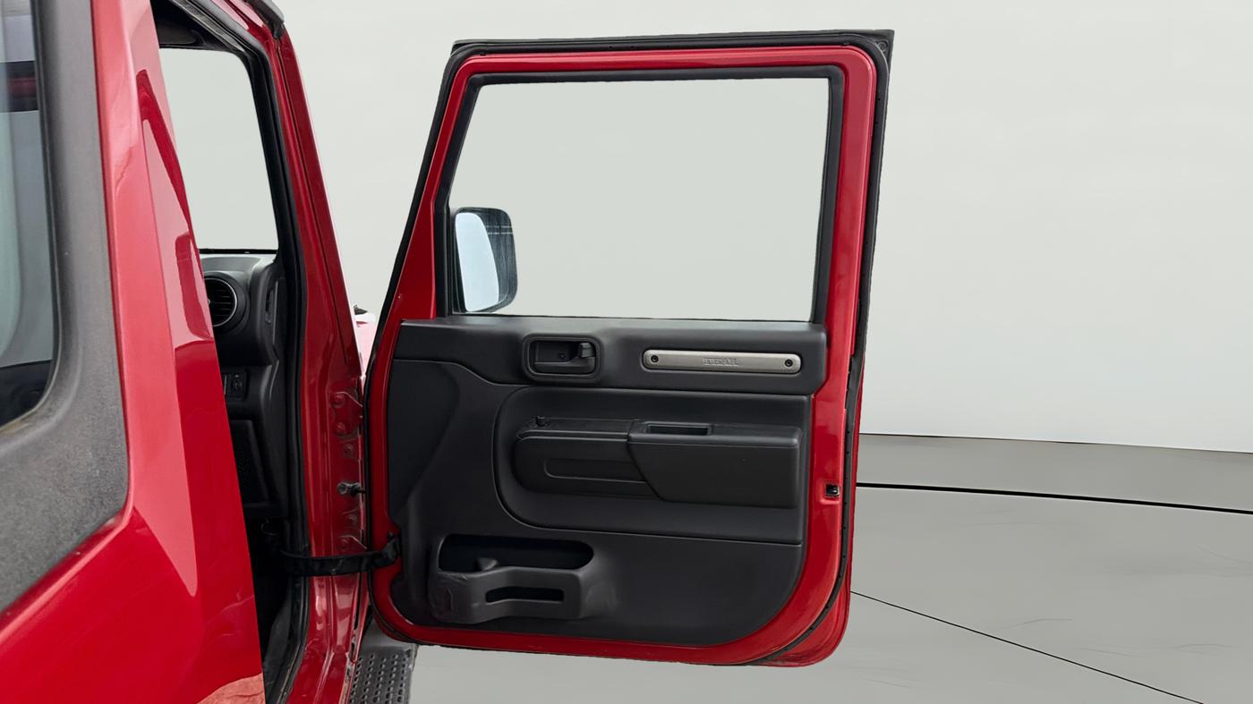 2021 Mahindra Thar LX PETROL HT 4WD AT, Petrol, Automatic, 34,634 km, RHS Front Door