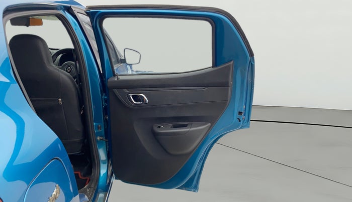 2022 Renault Kwid CLIMBER MT 1.0, Petrol, Manual, 14,836 km, RHS Rear Door