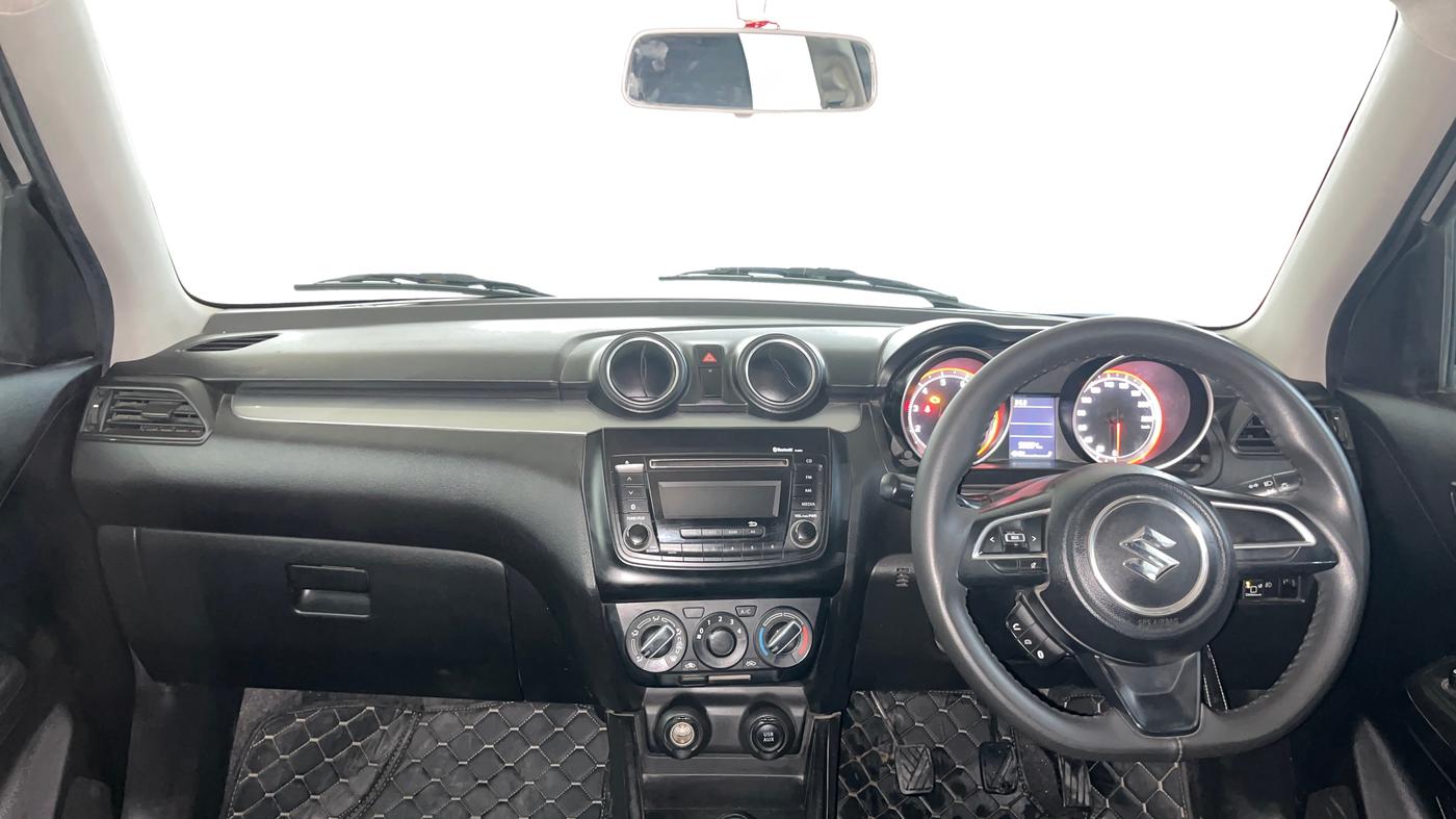 2020 Maruti Swift VXI, CNG, Manual, 96,007 km, Dashboard