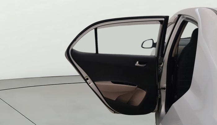 2015 Hyundai Xcent S 1.2, Petrol, Manual, 1,00,172 km, LHS Rear Door